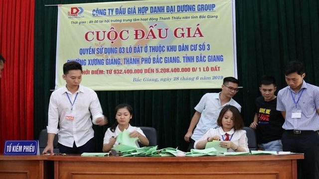 tuoitrethudocomvnmotbuoidaugiacuacongtynay-1-1601353582192