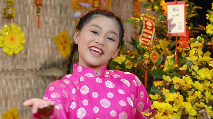 Ca sĩ nh&iacute; V&otilde; Kh&aacute;nh Ngọc kết hợp với Don Nguyễn ra mắt MV Về qu&ecirc; ăn Tết