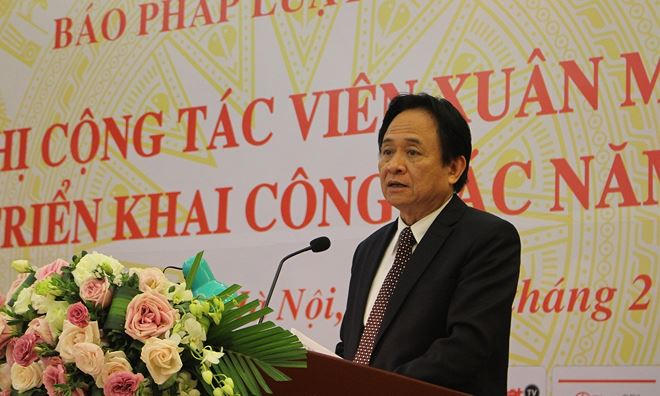 Phó Tổng Biên tập thường trực Báo Pháp luật Việt Nam Đặng Ngọc Luyến thông tin kết quả công tác năm 2017 và kế hoạch công tác của Báo năm 2018.