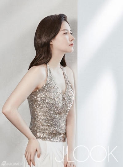 Được biết, trong bộ phim này cô sẽ đóng cùng với tài tử Song Seung Heon, kém cô 5 tuổi. Ảnh: internet.