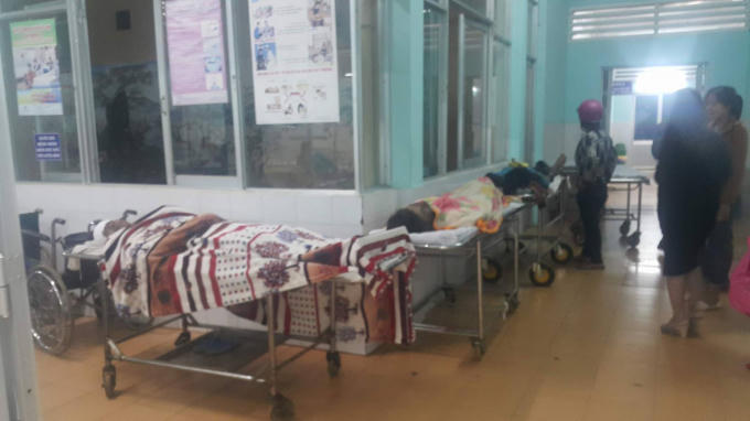 Các nạn nhân đang được cấp cứu tại bệnh viện Đa khoa tỉnh Gia Lai.