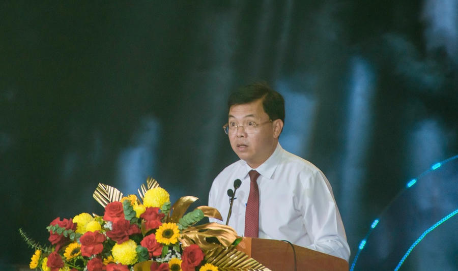 Ông Nguyễn Lưu Trung phó Chủ tịch UBND tỉnh Kiên Giang phát biểu khai mạc