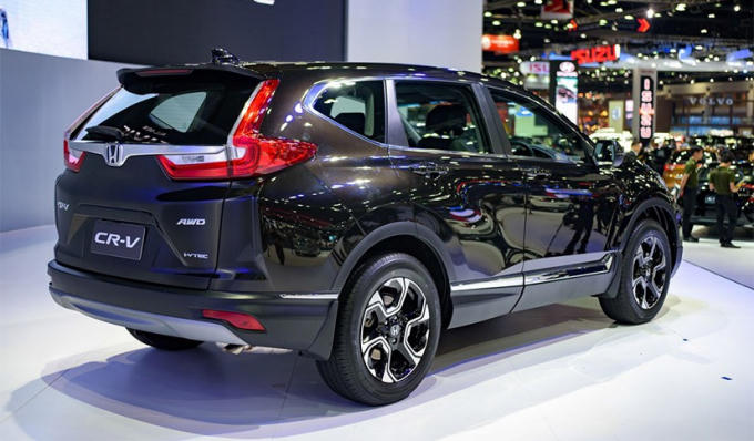 Nhiều khách hàng dự định mua CR-V 2018 đã rút lại tiền đặt cọc.