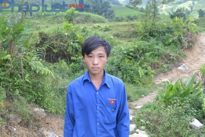 Anh Triệu Chòi Và- hàng xóm thân thiết của gia đính Chán.