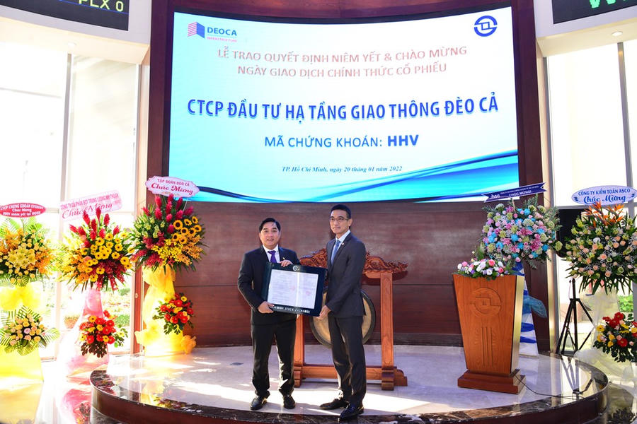 Cổ phiếu HHV diễn biến khá tiêu cực từ khi chào sàn HOSE. Ảnh: HOSE