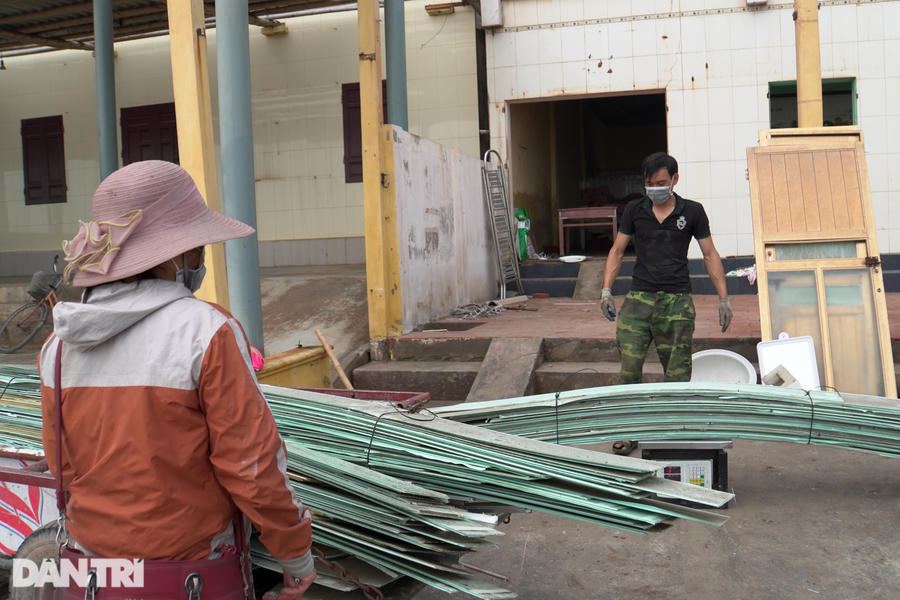 Mỗi ki ốt ở Quất Lâm trước khi bị thông báo dừng hoạt động, tháo dỡ để bàn giao đất có giá hàng tỷ đồng.