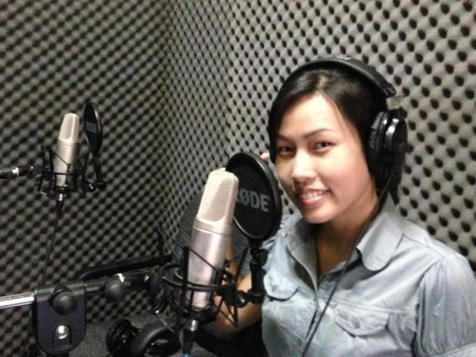 Chị Đặng Huệ Phụng - người đảm nhận lồng tiếng cho Sumitra, Gauri và cô gái của Anandi trong Cô dâu 8 tuổi. Ảnh: Internet