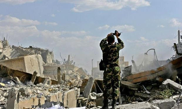 Khung cảnh đổ nát tại  thành phố Douma, Syria.