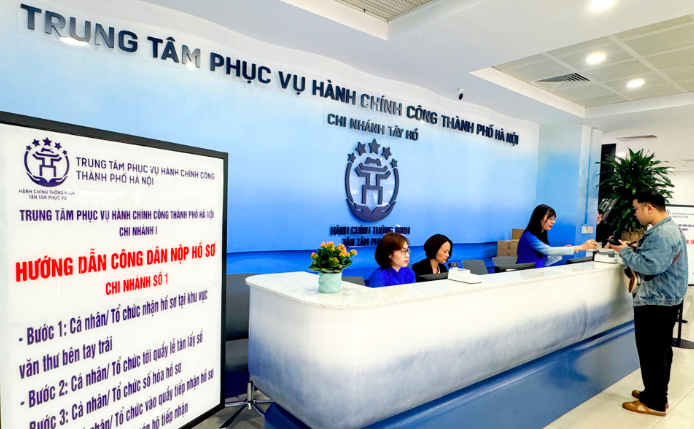 Trung tâm phục vụ hành chính công TP. Hà Nội hoạt động theo mô hình 1 cấp nhằm phục vụ tốt nhất nhu cầu của người dân.