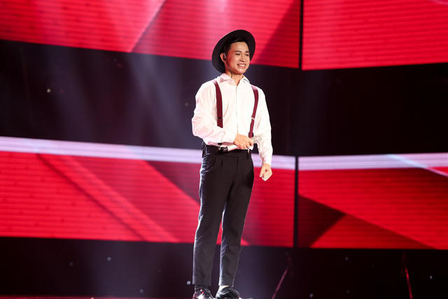 Giọng ca phi giới tính Tùng Anh.