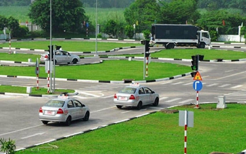 Đề xuất Bộ Công an sẽ sát hạch, cấp giấy phép lái xe