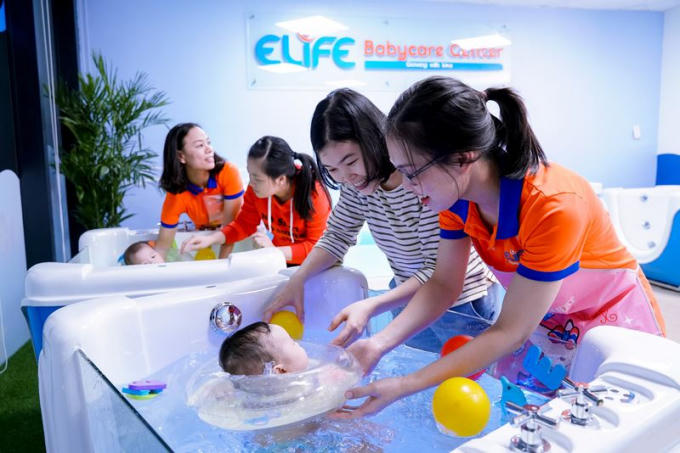 Tại E-Life Kindergarten, trẻ còn được học các kỹ năng sống cần thiết thông qua các hoạt động ngoại khóa ý nghĩa giúp trẻ khám phá bản thân và thế giới xung quanh.