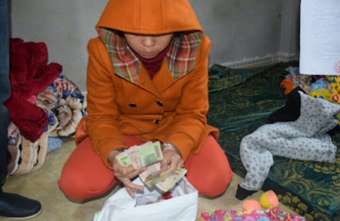 Đối tượng cùng tang vật.