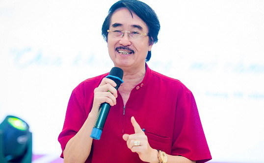 TS Thế Hùng - Nguyên giảng viên trường đại học Khoa học Xã hội & Nhân văn.