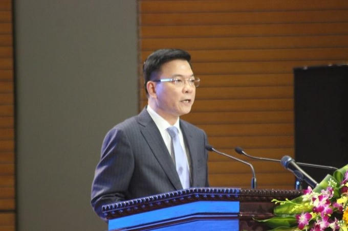 Thứ trưởng Bộ Tư pháp Lê Thành Long phát biểu tại buổi lễ.