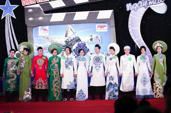 11 thí sinh xuất sắc của cuộc thi.