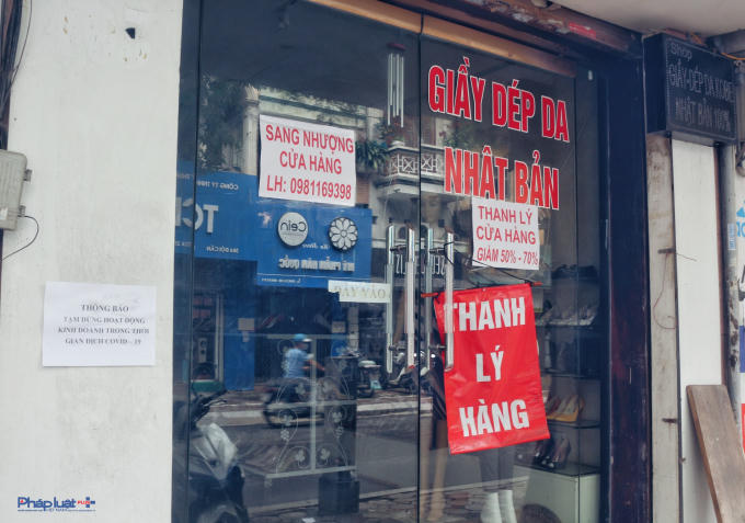 Tuy nhiên, có nhiều chủ mặt bằng dù treo biển cho thuê cả tháng trời nhưng vẫn không thể tìm được người có nhu cầu