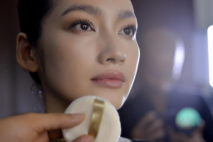 Tr&uacute;c Diễm trở lại showbiz đầy ngoạn mục c&ugrave;ng show &ldquo;The Fashion Voyage&rdquo;