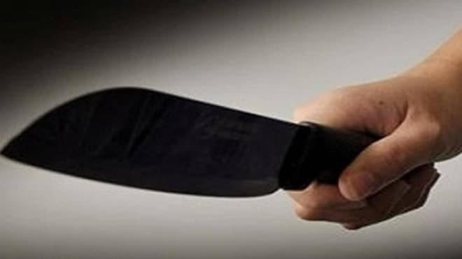 Hoàng Văn Duy dùng dao chém mẹ, em trai và anh rể nhập viện. (Ảnh minh họa)