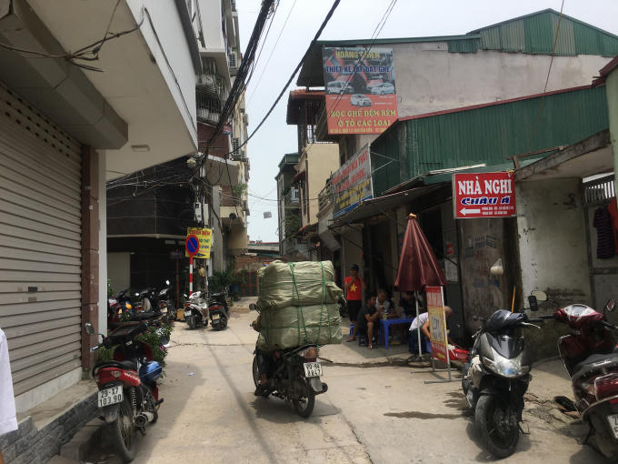 Người dân ngõ 111 Nguyễn Xiển cho rằng phần đất UBND quận Thanh Xuân quy hoạch đoạn đường rộng 17,5m không nằm trong quy hoạch chi tiết 1/2000.