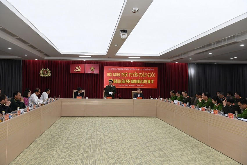 Bộ trưởng Bộ Công an Lương Tam Quang chủ trì hội nghị.