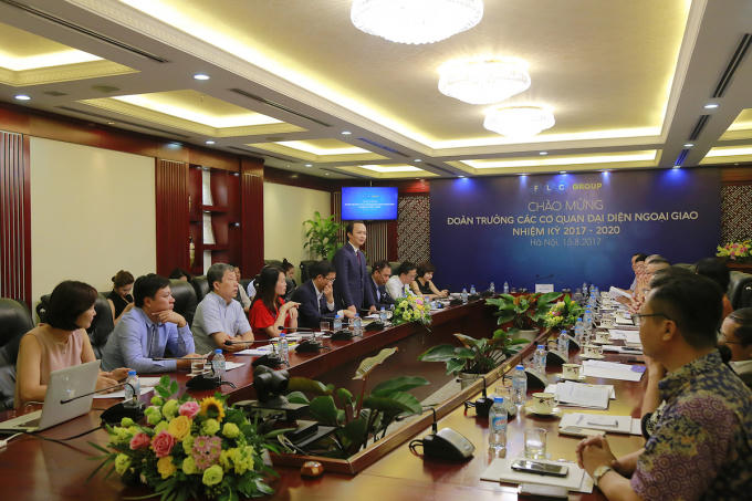 Chủ tịch Tập đoàn FLC phát biểu trong buổi gặp mặt