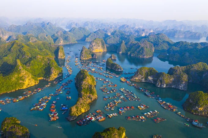 Vịnh Lan Hạ, “thiên đường” trên Quần đảo Cát Bà.
