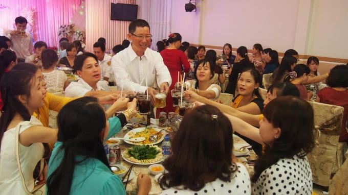 Một đám cưới ở Bạc Liêu, đãi buổi trưa. Ảnh: Võ Anh Tuấn.