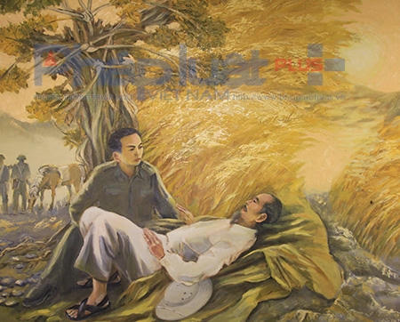 Với 150 bức tranh sơn dầu khổ lớn và hàng chục ký họa trực tiếp tại chiến trường, triển lãm đã khắc họa được cuộc sống chiến đấu ác liệt, đầy gian khổ hy sinh nhưng cũng rất tự hào của bộ đội, thanh niên xung phong và các lực lượng hoạt động trên tuyến đường Trường Sơn - đường Hồ Chí Minh. (Tác phẩm: Người quân nhân số 1 bên cạnh Bác, phác họa năm 2010).