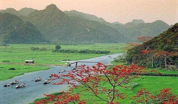 Thời tiết khu vực Hà Nội nắng ấm, thích hợp cho các hoạt động du xuân lễ hội đầu năm. Ảnh: minh họa.