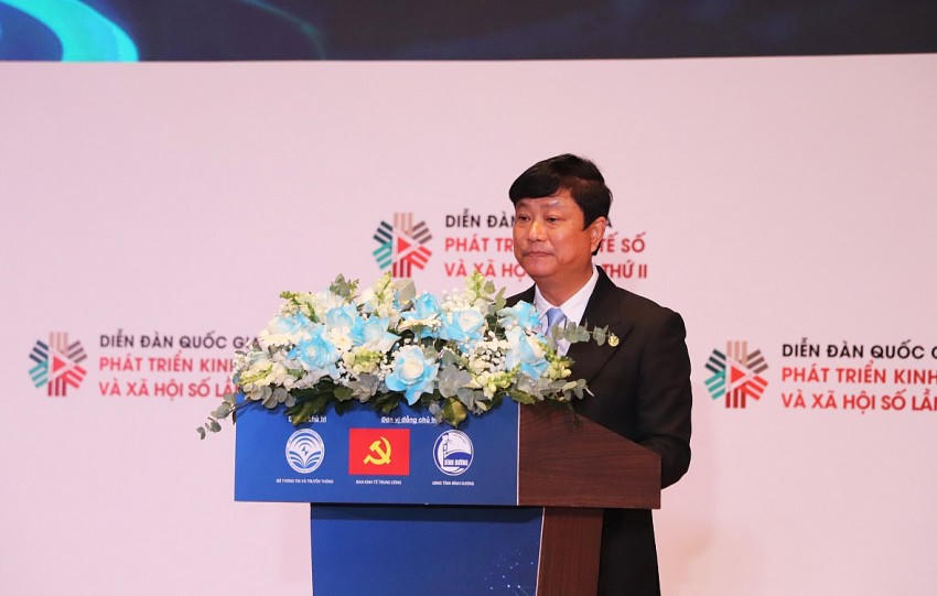 Ông Võ Văn Minh - Chủ tịch UBND tỉnh Bình Dương cho biết, định hướng mới của Bình Dương đến năm 2030 và tầm nhìn 2045 là phát triển hệ sinh thái đô thị, công nghiệp thông minh, trong đó kinh tế số, đổi mới sáng tạo và chuyển đổi số đóng vai trò nòng cốt.