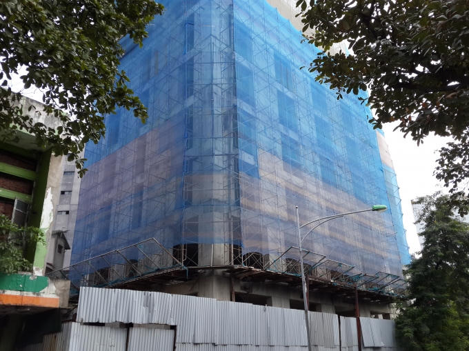 Phía đường Lê Duẩn, cửa công trường luôn đóng kín.