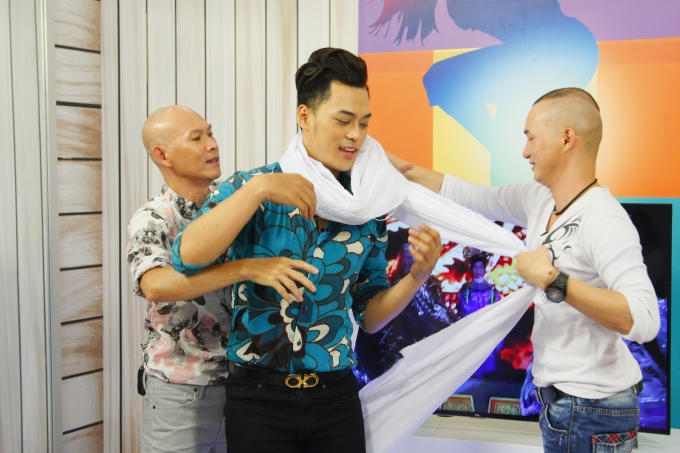 Phan Ngọc Luân hóa thân thành NSUT Tú Sương.