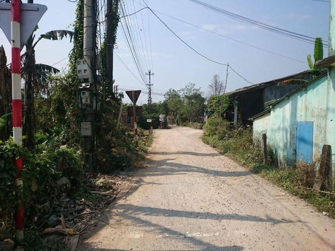 Một con đường khác ở tỉnh Thừa thiên Huế.