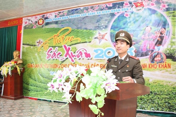 Đoàn thanh niên Trường Cao đẳng An ninh nhân dân I tổ chức hoạt động tình nguyện “Tô thắm sắc xuân” tại xã Quy Hướng, tỉnh Sơn La.