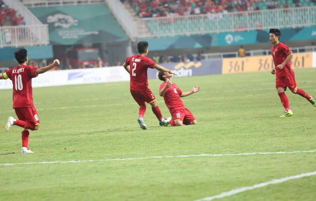 Olympic Việt Nam 1 - 3 Olympic H&agrave;n Quốc: Si&ecirc;u phẩm của Minh Vương