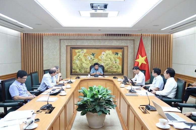 Toàn cảnh cuộc họp.