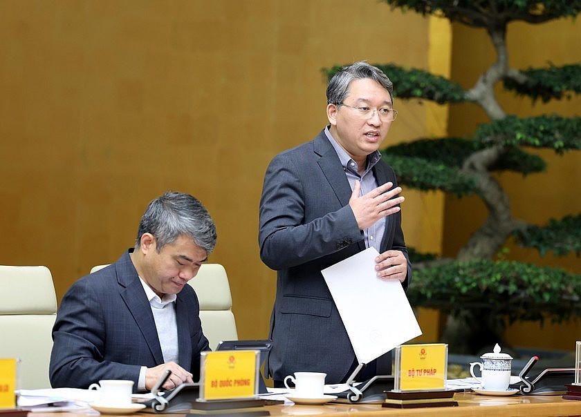 Bộ trưởng Bộ Tư pháp Nguyễn Hải Ninh cho rằng quan trọng nhất là phân định được thẩm quyền. (Ảnh VGP)