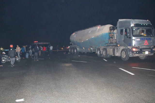 "Người dân sẽ còn chết nhiều một khi Tổng cục Đường bộ không xử lý cấp bách những khiếm khuyết tại ngã tư này"- ông Hồng nói.