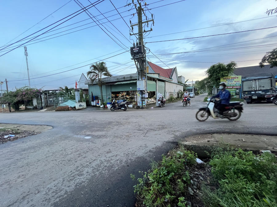 Ngã tư, nơi xảy ra vụ va chạm giao thông.