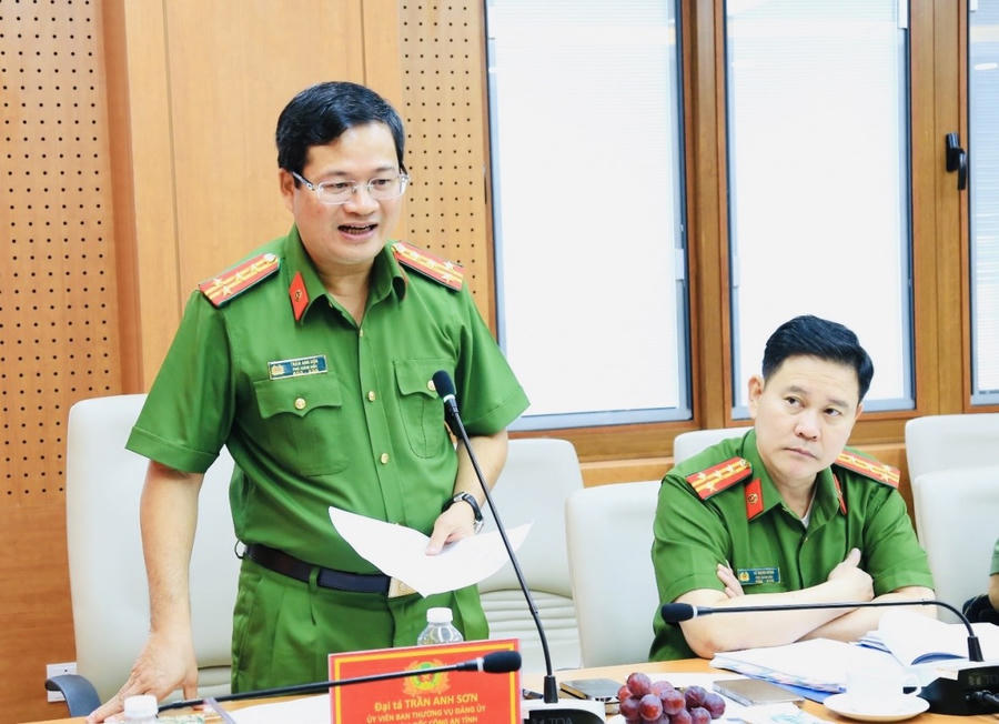 Đại tá Trần Anh Sơn, Phó Giám đốc Công an tỉnh Đồng Nai phát biểu tại buổi làm việc