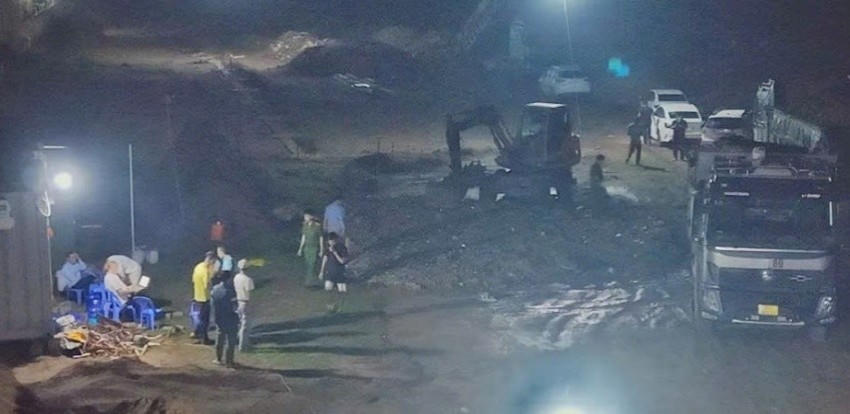 Phòng Cảnh sát kinh tế phát hiện, xử lý vụ chôn, lấp gần 50 tấn chất thải rắn thông thường trái quy định. Ảnh: Công an tỉnh Hưng Yên