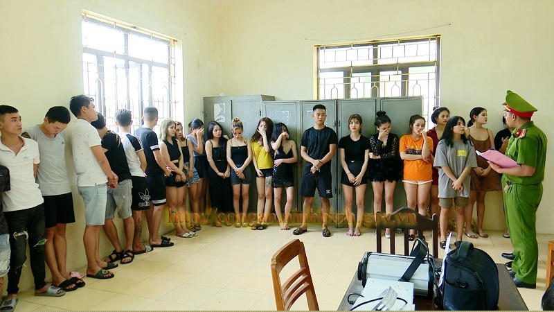 Các đối tượng tại cơ quan công an