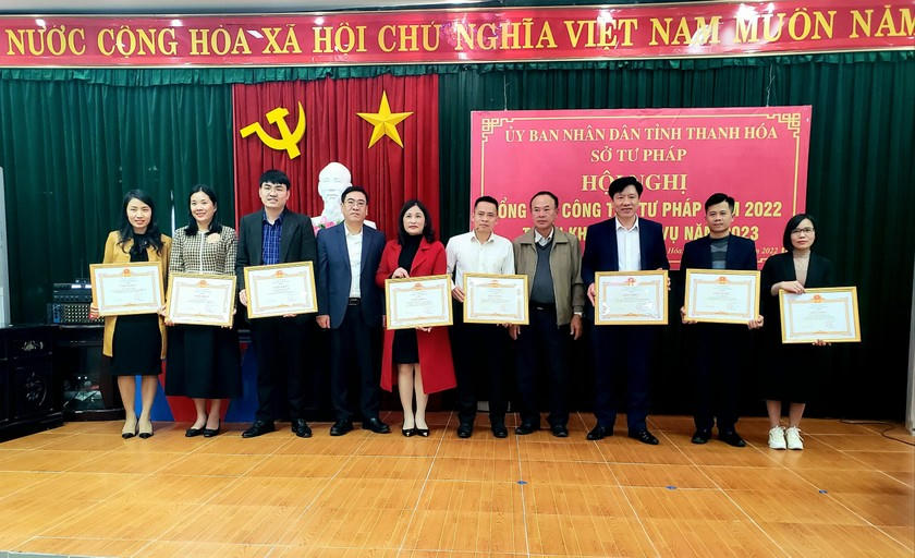 ca-nhan-khen-thuong-9582