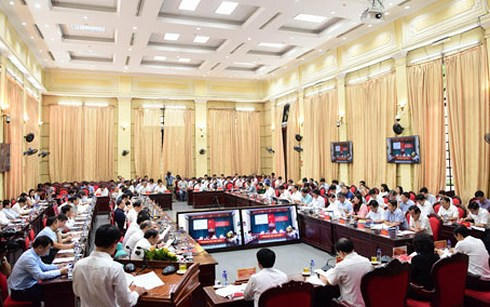 Hội nghị giao ban trực tuyến.