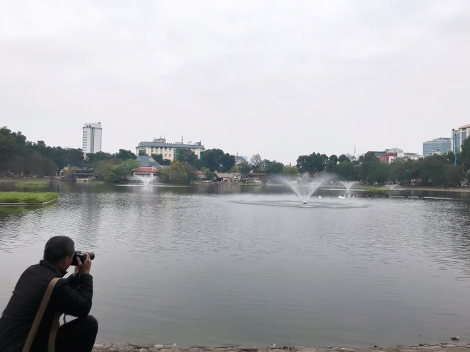 7D7515A6-2D18-45AF-A6C5-F706909BE418.