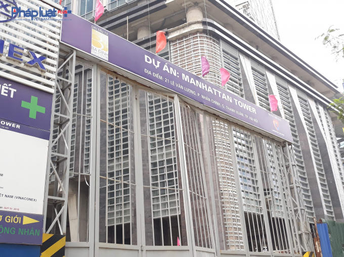 Dự án Manhattan Tower nằm tại địa chỉ 21 Lê Văn Lương, phường Nhân Chính, quận Thanh Xuân, thành phố Hà Nội.