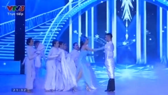 Minh Hằng không ngại tỏ tình với trai đẹp trên ghế nóng BNHV 2016