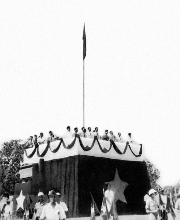 ttxvn_cach_mang_thang_tam10_1
