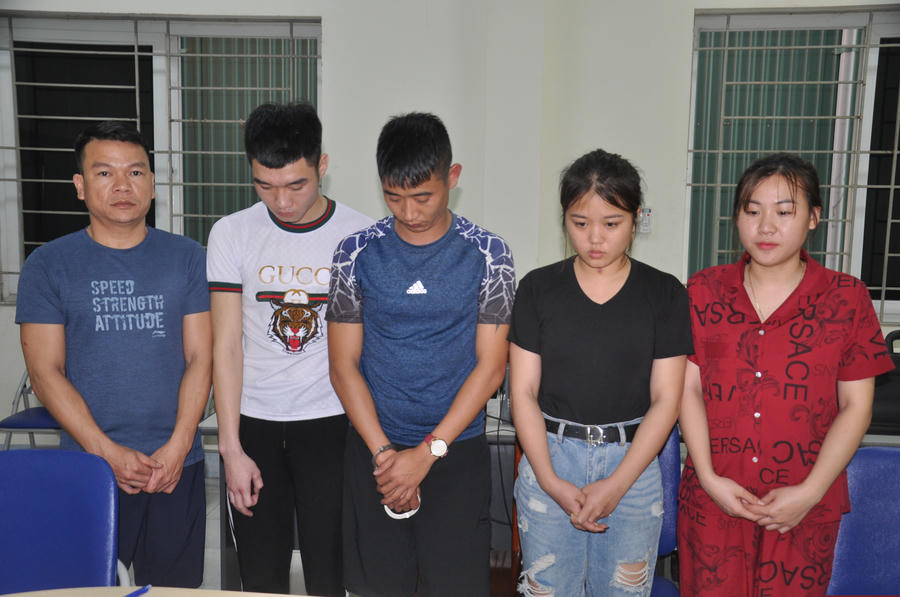 Các đối tượng tại cơ quan công an